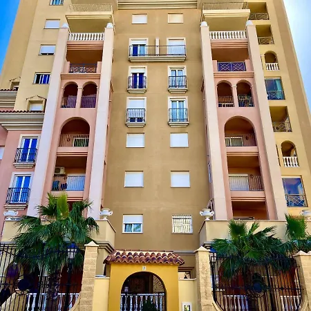 House By Gloove Apartment *